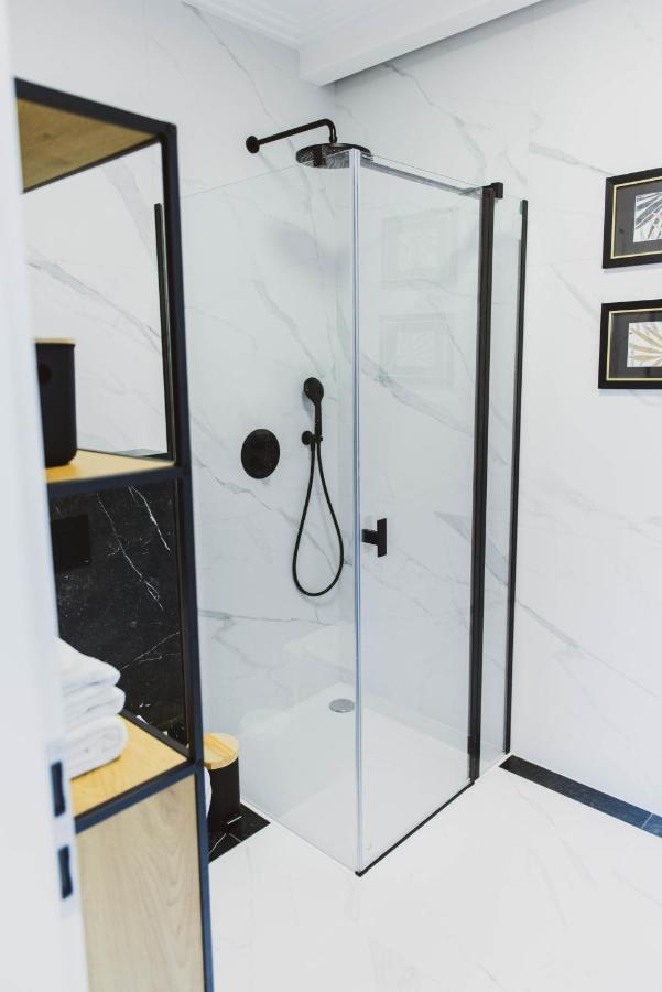Appartement Staromiejskie Premium à Zamość Extérieur photo